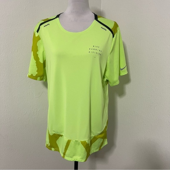 Nike Dri-fit Run Division Rise 365 Quick Dry Running Top 'Green' DQ4757-358 NWOT - Picture 2 of 9